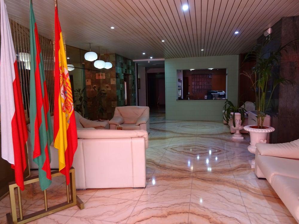 טורלאבגה Hotel Marques De Santillana מראה חיצוני תמונה