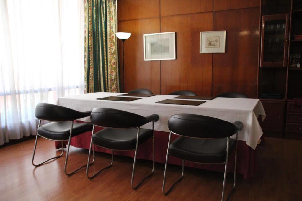 טורלאבגה Hotel Marques De Santillana מראה חיצוני תמונה