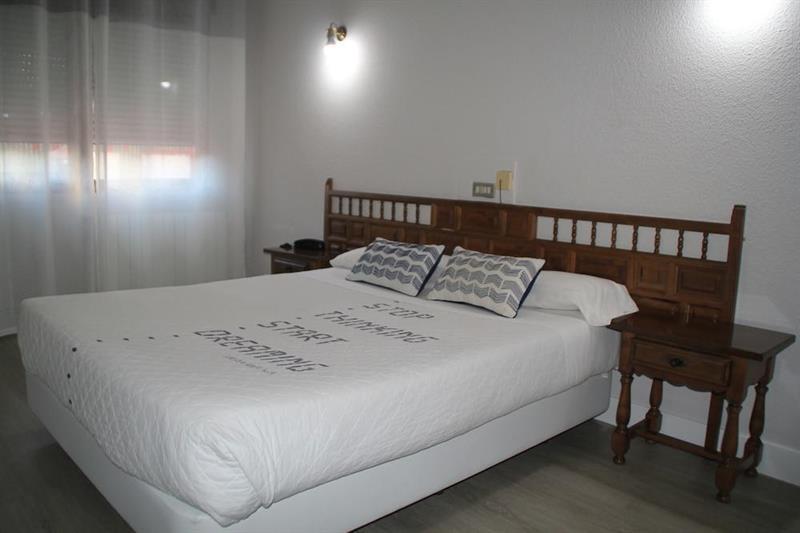 טורלאבגה Hotel Marques De Santillana מראה חיצוני תמונה